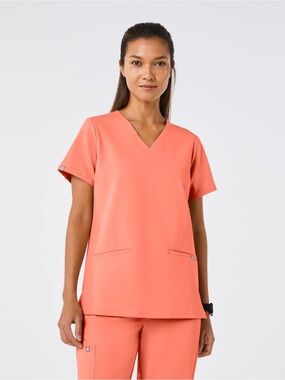 NWT Figs Sunset Drift Women’s Scrub Top Size XS
